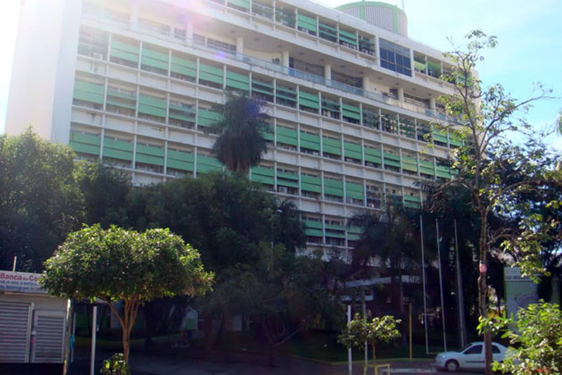 Prefeitura de Cuiabá é proibida de cobrar taxa de uber