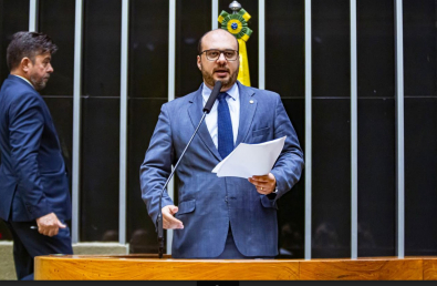 Dr. Leonardo prioriza conclusão do mandato de deputado federal 