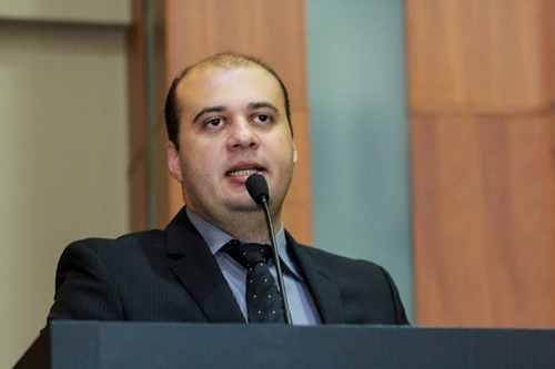 Leonardo Albuquerque é escolhido por Pedro Taques  para líder do Governo na AL; Wilson Santos será  vice-líder