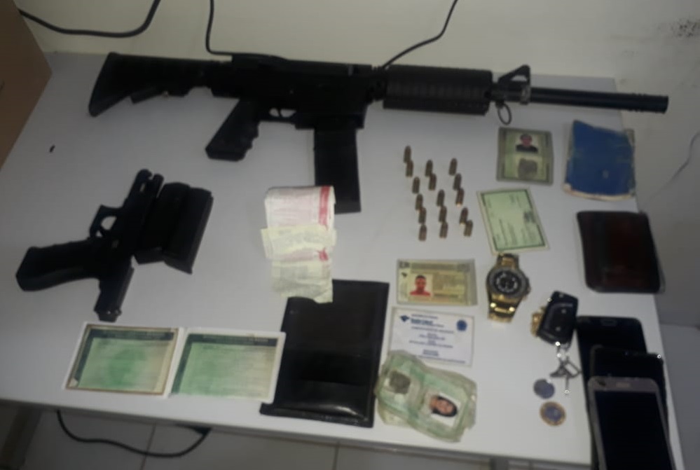 Prisão de quadrilha fortemente armada especializada em roubo