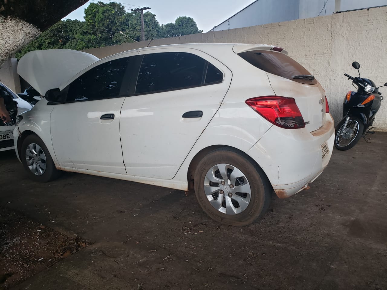 DANDO VOLTAS: Carro roubado em Cuiabá circulava com placas trocadas em Sorriso