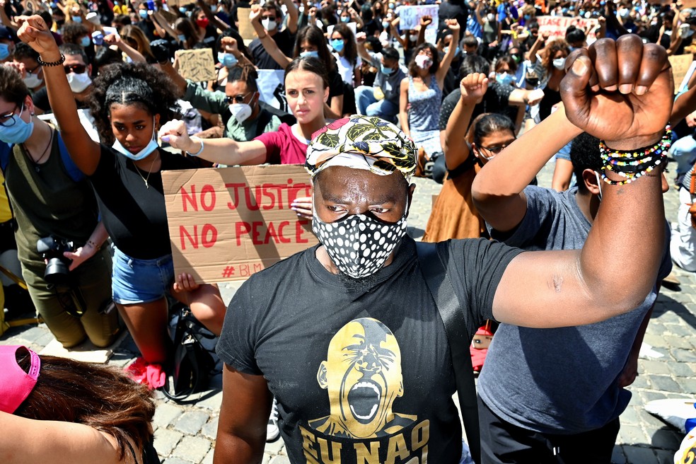 Após morte de George Floyd, onda de manifestações contra racismo chega à Espanha e à Itália