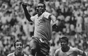 Há 50 anos, o Brasil encantava o mundo ao faturar o tricampeonato