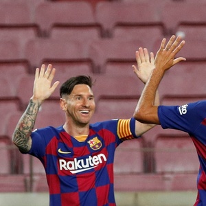 Messi chega ao gol 700, mas Barcelona fica apenas no empate com o Atlético