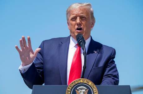 Trump critica China por vírus: 