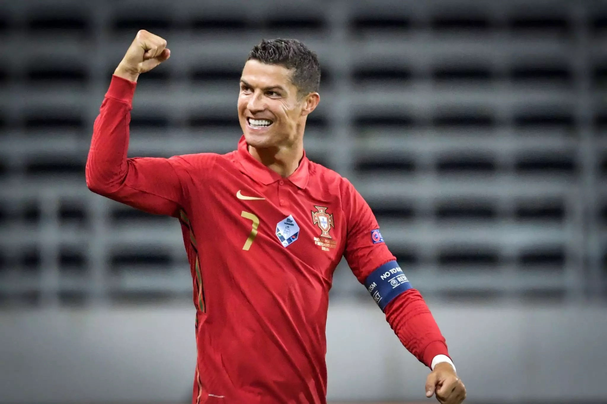 Cristiano Ronaldo é primeiro europeu a alcançar 100 gols pela seleção e fica perto de recorde