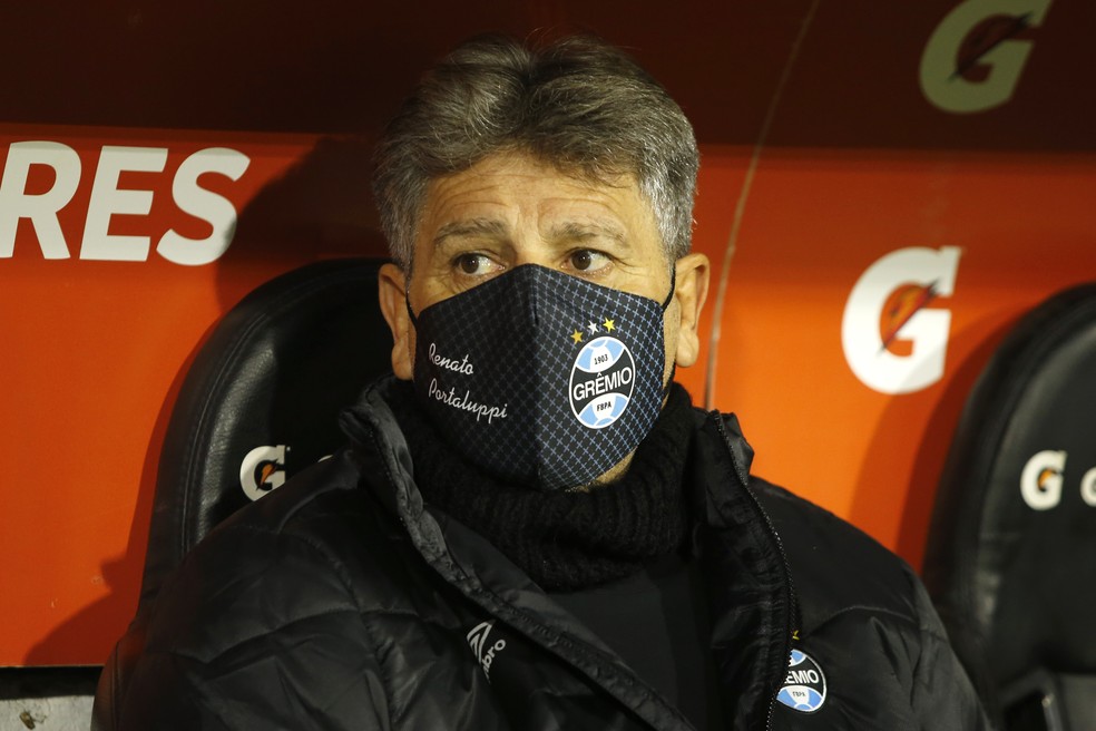 Renato elege pior atuação do Grêmio no ano e justifica derrota com falta de entrosamento