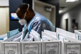 MODERNA: vacina experimental contra covid apresenta boa resposta imune em idosos