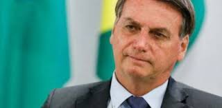 DECLARAÇÃO: Bolsonaro afirma que colabora contra corrupção ao não escolher ministro por apadrinhamento