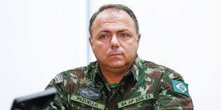 MINISTRO DA SAÚDE: Com Covid-19, Eduardo Pazuello segue internado em hospital das Forças Armadas