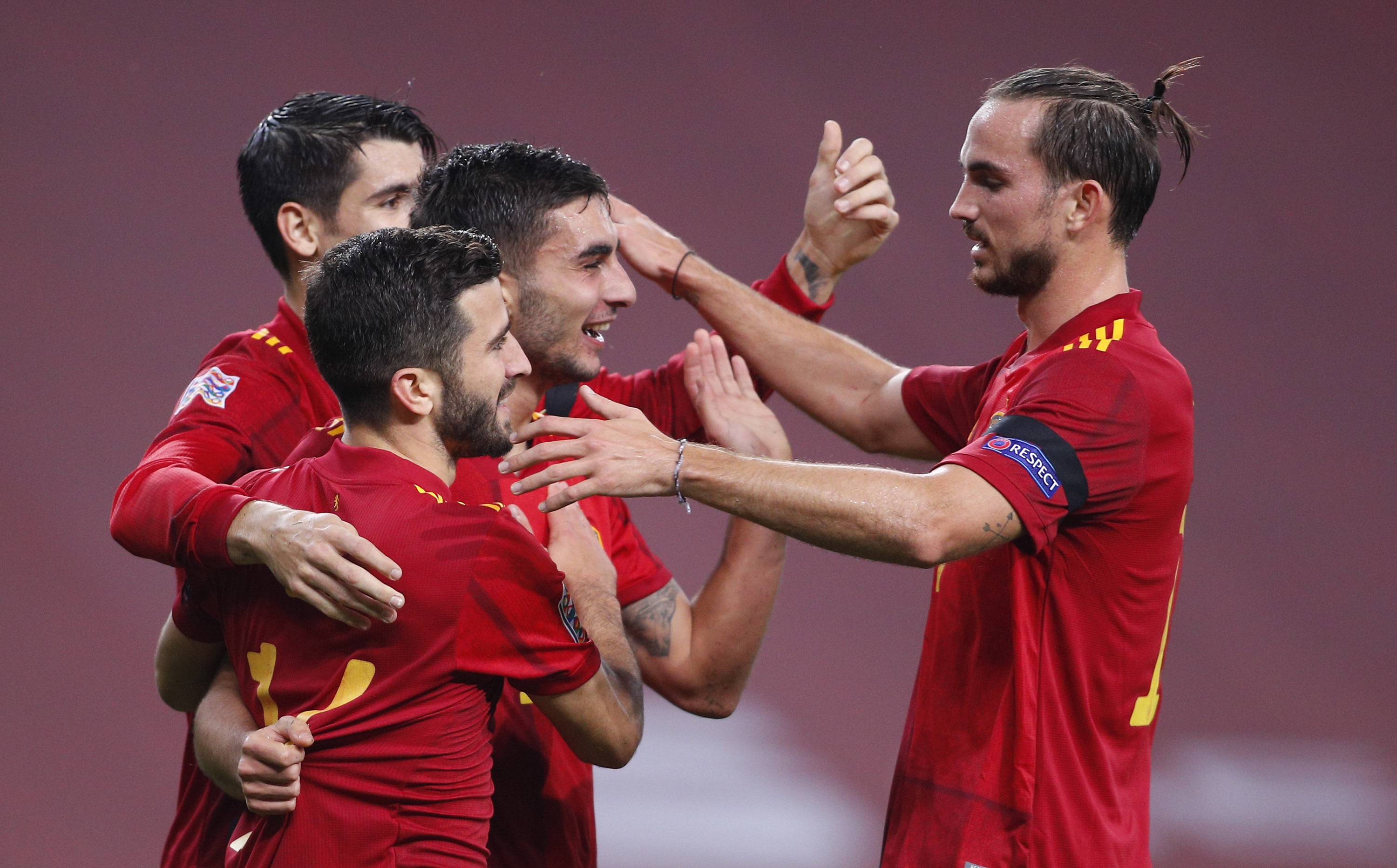 Espanha dá show, faz 6 a 0 na Alemanha e avança na Liga das Nações