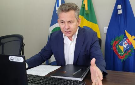COMBATE À COVID-19: Mauro Mendes viaja para SP em busca da vacina CoronaVac