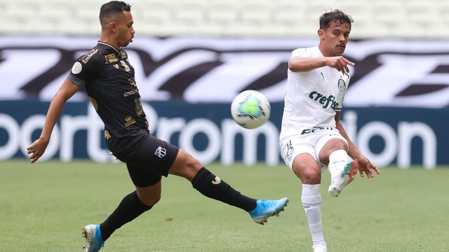 Com time misto para poupar elenco para Libertadores, Palmeiras perde do Ceará