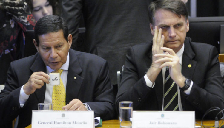 NÃO É SURRPRESA:  Líderes do Congresso preferem Mourão a Bolsonaro, aponta pesquisa