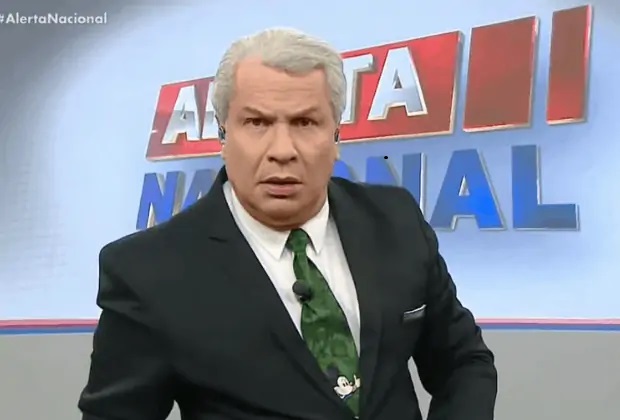 Após criticar “vacina chinesa”, Sikêra Jr, porta-voz da extrema-direita toma a CoronaVac e manda recado para Bolsonaro