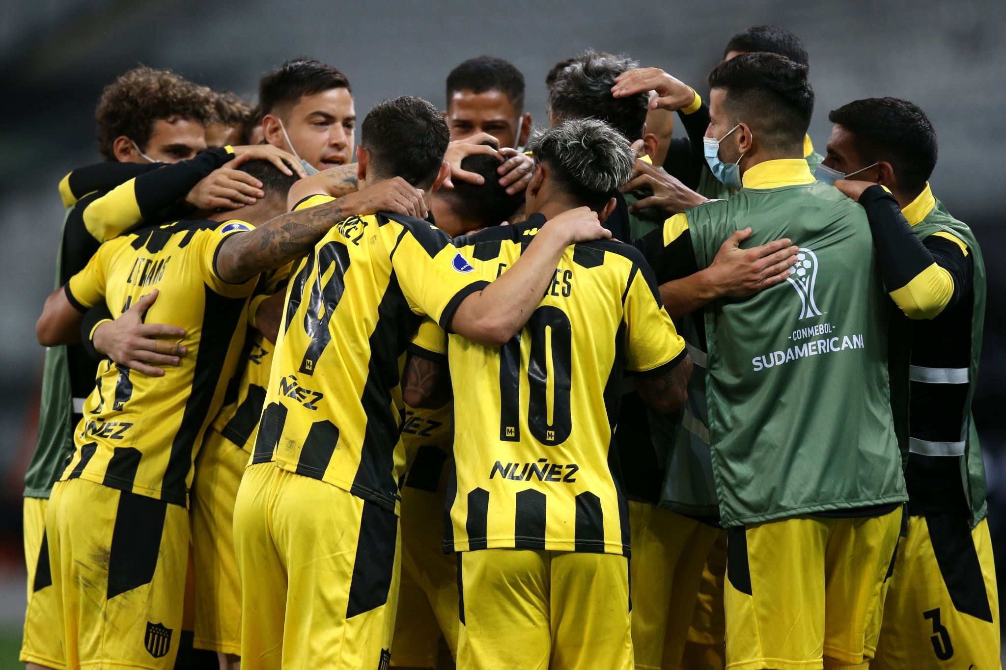 Corinthians é derrotado em casa pelo Peñarol e se complica na Copa Sul-Americana