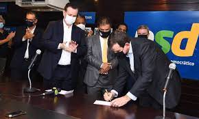 AFASTAMENTO DE BOLSONARO: PSD de Kassab filia Eduardo Paes, que deixa o DEM e elogia Lula e FHC; ato terá repercussões políticas em MT