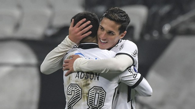 Corinthians encerra com goleada a participação na Copa Sul-Americana