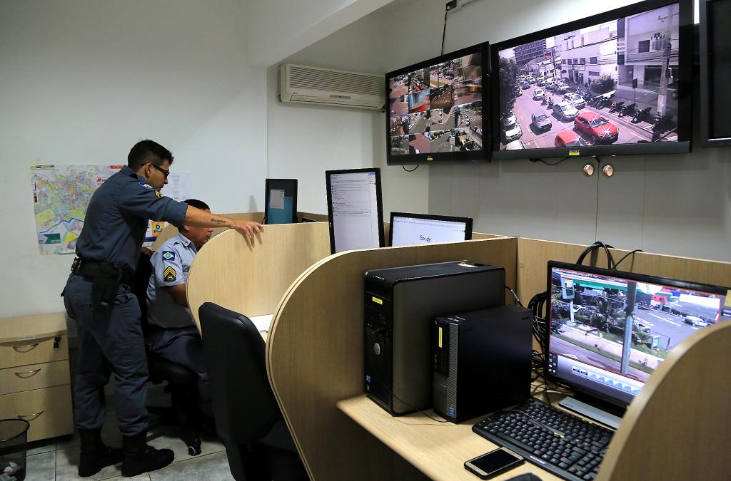RONDONÓPOLIS: Videomonitoramento vai identificar veículos roubados e furtados