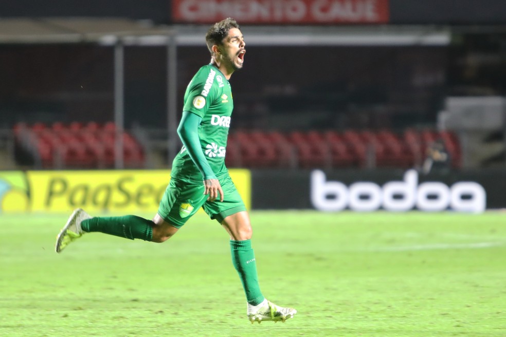 Cuiabá empata com São Paulo no Morumbi e segue sem vencer no Brasileirão