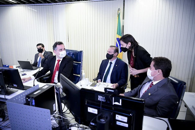 FABRICAÇÃO PRÓPRIA DE IMUNIZANTES: Senado aprova PL 1343/2021, de autoria de Wellington Fagundes e autoriza fábrica de vacinas 