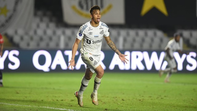 João Paulo garante vitória do Santos sobre o Independiente pela Sul-Americana
