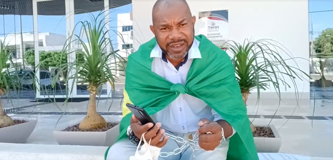 SOBROU PRA ELE:  Acusado de criar 