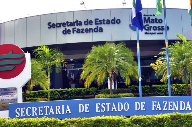 Governo prossegue com pagamento de salários e quita hoje 65,75% da folha