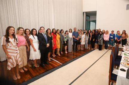  Durante reunião com primeira-dama Michelle Bolsonaro, Virginia Mendes destaca ações do SER Família