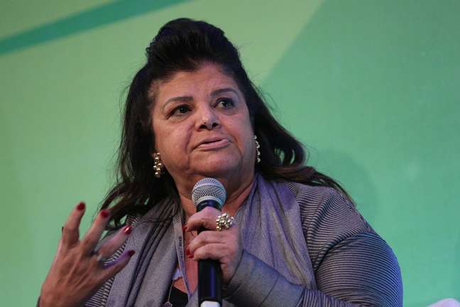 LIDERANÇA: Luiza Trajano,  a única brasileira a figurar na lista da Forbes como a 8ª pessoa mais rica do mundo,  descarta candidaturas a cargos políticos