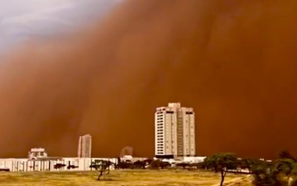  EFEITO DESMATAMENTO: Nuvens de poeira avançaram em cinco Estados e são alerta para extremo climático