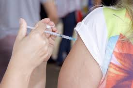 NA LUTA CONTRA A PANDEMIA: Brasil tem 134,4 milhões de pessoas totalmente imunizadas contra a covid-19