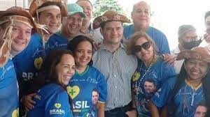 REPETINDO A CENA: Moro faz como outros presidenciáveis e usa chapéu de sertanejo em sua visita ao Nordeste