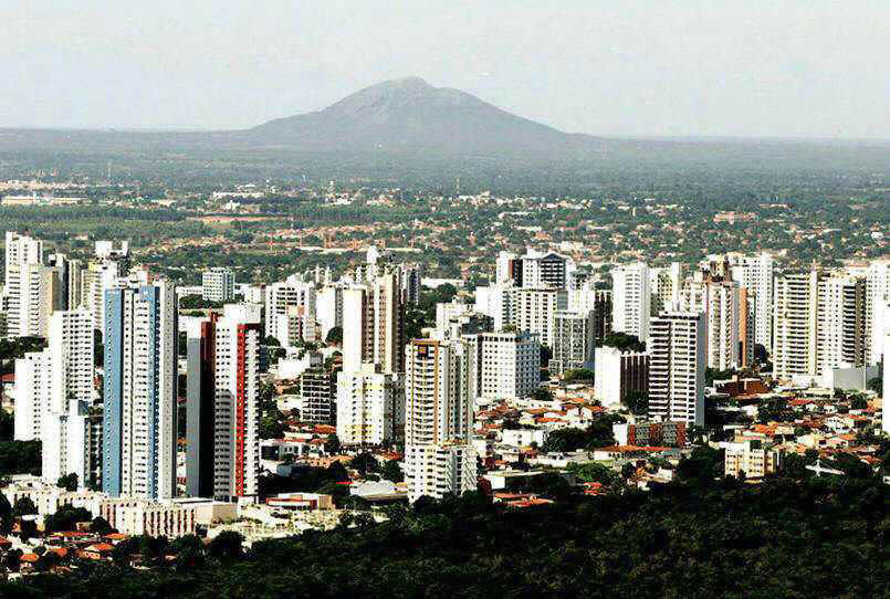 ÁGUAS DE ANO NOVO:  Se a metereologia não errar, a previsão é de chuva em Cuiabá nesta quinta-feira, entre moderada e forte