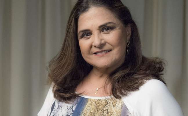  ATRIZ GLOBAL: Antivacina, Elizângela é internada em estado grave com covid